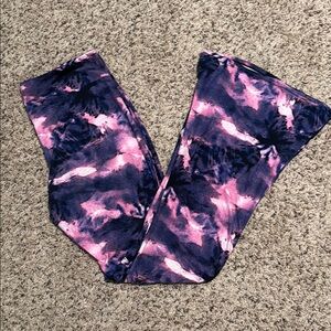 Size XL purple and pink flare leggings